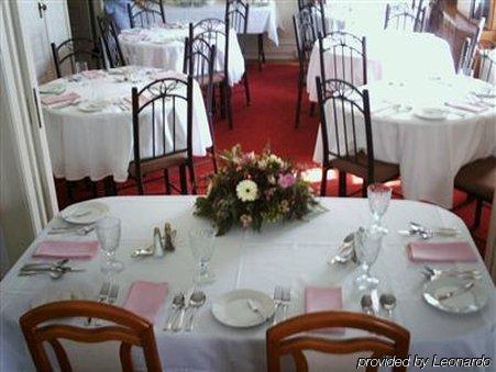 Four Creeks Bed & Breakfast Girard Restaurant foto