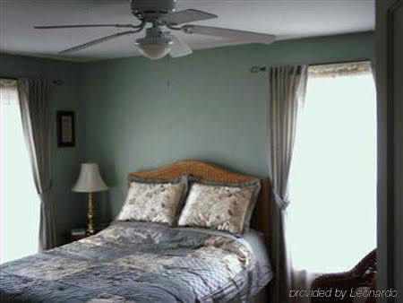 Four Creeks Bed & Breakfast Girard Cameră foto